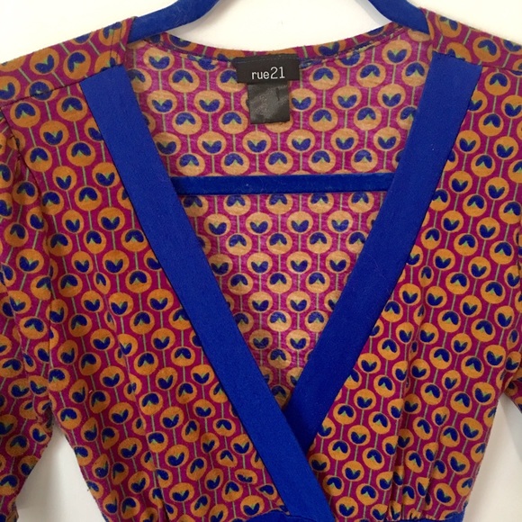 Dress! - Picture 2 of 5